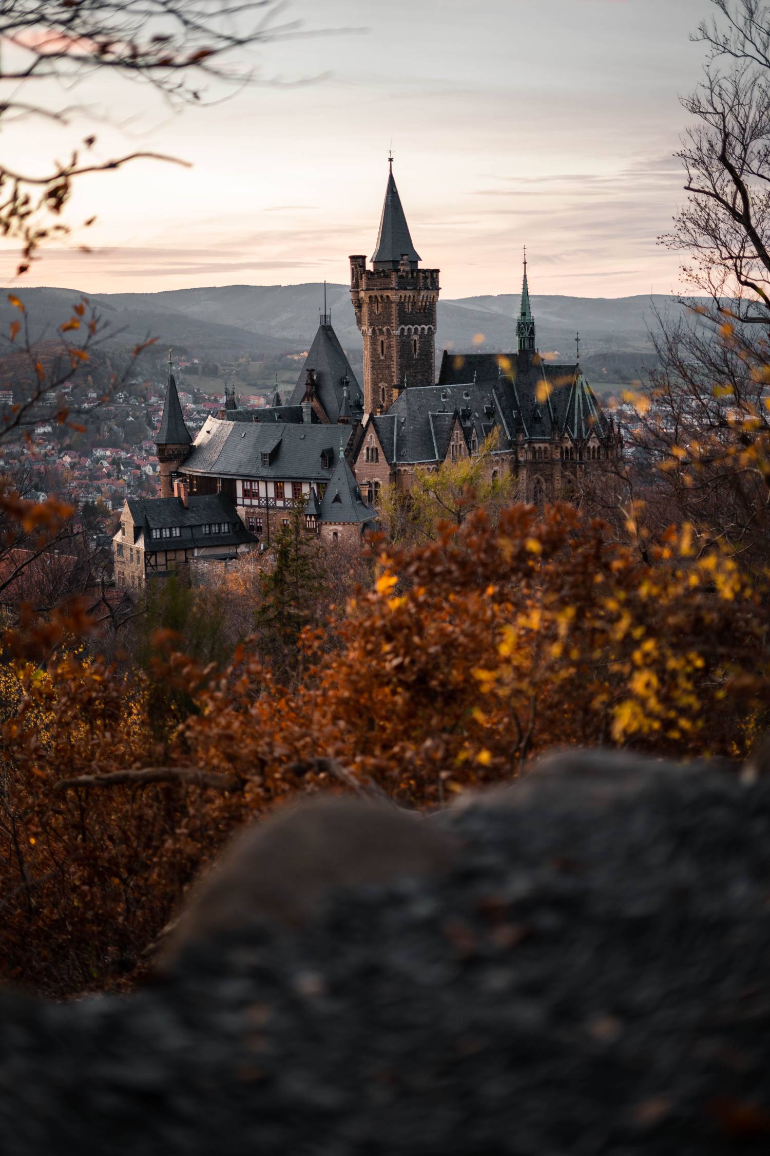 Schloss Wernigerode über der Stadt